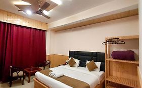 Hotel Cloud Height